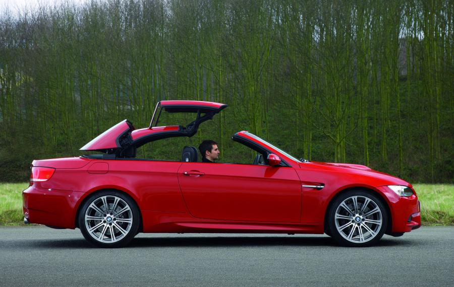  BMW M3 Convertible 2008 года  (фото 31 из 66)
